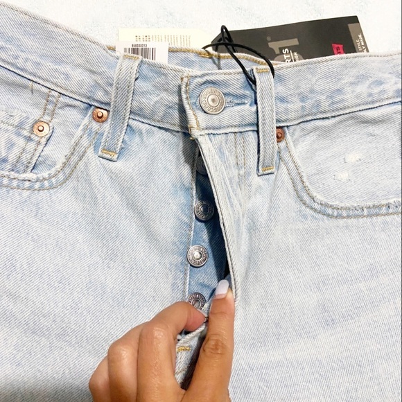 NEW Levi's 501 Mid Thigh High Rise Denim Cutoff Shorts Size 24 - Picture 4 of 6